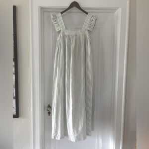 Flowy Linen Blend Maxi Dress